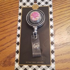 Magnolia and Vine Retractable Lanyard